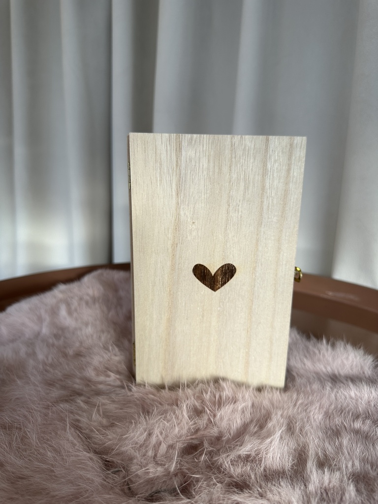 opa en oma - houten kistje met houten cirkel 